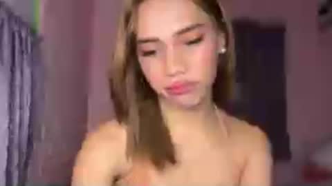 Snapshot of sweet_nikki03 chatting on June 29, 2026, 1:00 pm sweet_nikki03 online show from June 29, 2026, 1:00 pm