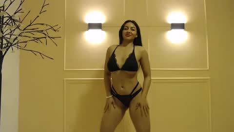 Snapshot of sweet_of_venus chatting on December 10, 2024, 1:54 am My name is Catalina. Please say hello I like to chat with you. If you have requests please use tip online show from December 10, 2024, 1:54 am