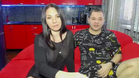 Snapshot of sweet_olga_and_dmitriy chatting on February 9, 2025, 7:27 am Olga and Dmitriy online show from February 9, 2025, 7:27 am