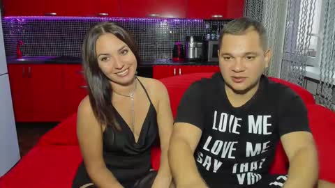 Snapshot of sweet_olga_and_dmitriy chatting on September 20, 2025, 6:25 am Olga and Dmitriy online show from September 20, 2025, 6:25 am
