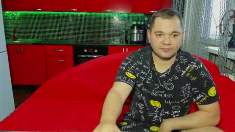 Snapshot of sweet_olga_and_dmitriy chatting on May 16, 2026, 7:05 am Olga and Dmitriy online show from May 16, 2026, 7:05 am