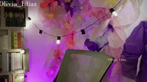Snapshot of sweet_olivia1 chatting on July 31, 2026, 12:21 am Olivia Diaz OnlyFans olivia diaz online show from July 31, 2026, 12:21 am