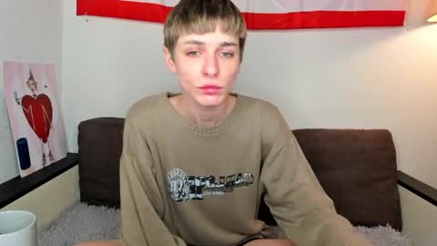 kira online show from December 8, 2024, 10:36 pm