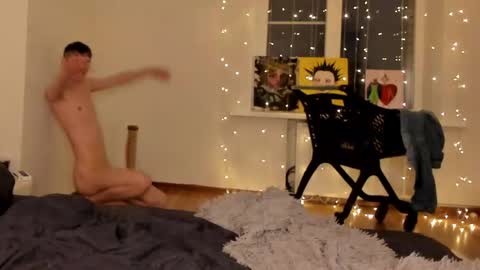 kira online show from December 23, 2024, 10:55 pm