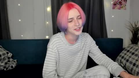 kira online show from September 16, 2025, 10:55 pm