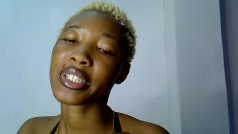 Snapshot of sweet_pussy04 chatting on June 20, 2026, 8:50 am sweet girl online show from June 20, 2026, 8:50 am
