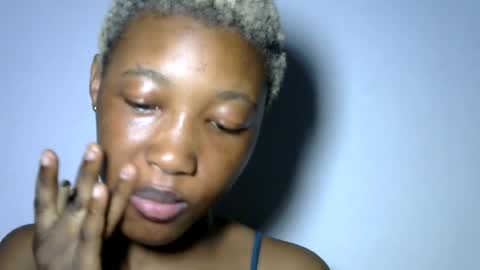 Snapshot of sweet_pussy04 chatting on July 13, 2026, 5:54 am sweet girl online show from July 13, 2026, 5:54 am