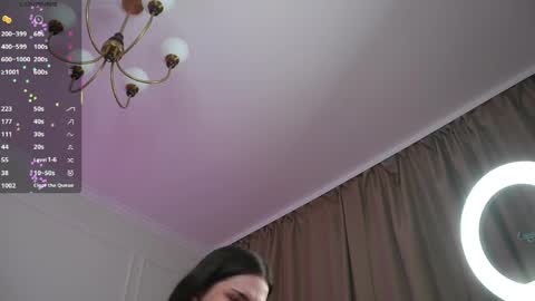 Vanessa online show from March 28, 2026, 10:48 am