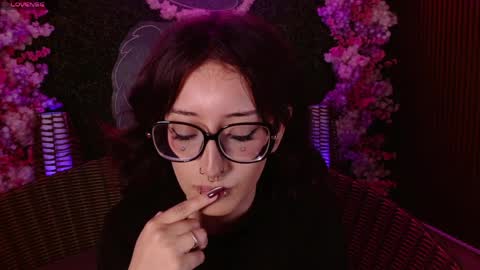 Snapshot of sweet_roxanee chatting on May 30, 2026, 9:01 pm Roxanee online show from May 30, 2026, 9:01 pm