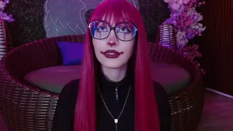 Snapshot of sweet_roxanee chatting on July 4, 2026, 10:16 pm Roxanee online show from July 4, 2026, 10:16 pm