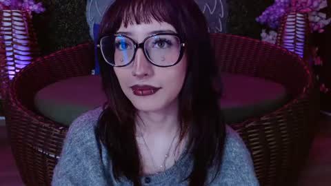 Snapshot of sweet_roxanee chatting on July 17, 2026, 9:41 pm Roxanee online show from July 17, 2026, 9:41 pm