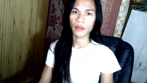 Zhienne online show from July 12, 2026, 6:59 am