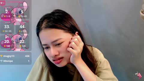 Snapshot of sweet_sirenxx chatting on December 7, 2024, 11:18 am Leah online show from December 7, 2024, 11:18 am