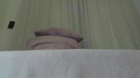 Snapshot of sweet_skiinny chatting on June 30, 2026, 12:39 pm Adeline online show from June 30, 2026, 12:39 pm