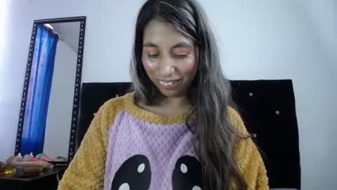Adriana online show from July 25, 2026, 1:52 pm
