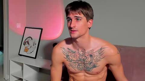 Snapshot of sweet_smith8 chatting on January 23, 2025, 12:46 am sweet_smith8 online show from January 23, 2025, 12:46 am