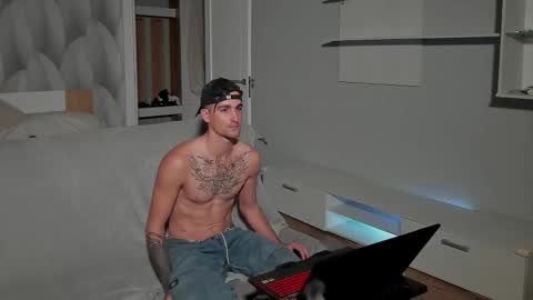 Snapshot of sweet_smith8 chatting on October 13, 2025, 2:39 pm sweet_smith8 online show from October 13, 2025, 2:39 pm