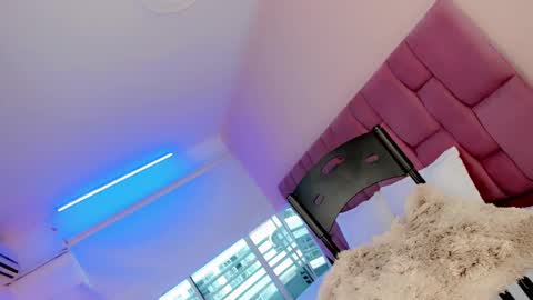 sweet_stacie online show from December 5, 2024, 4:12 pm