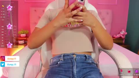 Snapshot of sweet_starxx chatting on January 17, 2025, 4:57 pm Yeileen online show from January 17, 2025, 4:57 pm