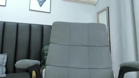 Snapshot of sweet_starxx chatting on February 17, 2025, 3:15 am Yeileen online show from February 17, 2025, 3:15 am