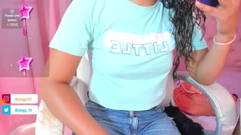 Snapshot of sweet_starxx chatting on September 14, 2025, 4:50 pm Yeileen online show from September 14, 2025, 4:50 pm