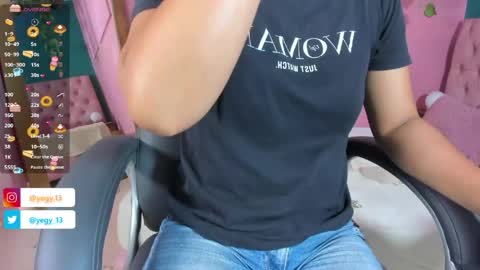 Snapshot of sweet_starxx chatting on May 11, 2026, 9:12 pm Yeileen online show from May 11, 2026, 9:12 pm
