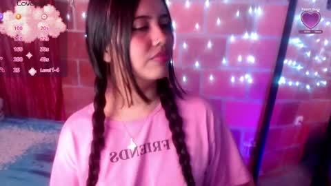 susy 222 online show from February 14, 2025, 8:05 pm