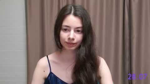 Snapshot of sweet_sweet_angel chatting on July 28, 2026, 2:13 pm Angel online show from July 28, 2026, 2:13 pm