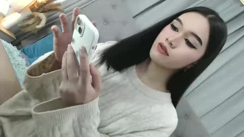 Snapshot of sweet_tatiana28 chatting on June 4, 2026, 12:33 pm sweet_tatiana28 online show from June 4, 2026, 12:33 pm