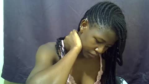 Snapshot of sweet_tattiana chatting on May 27, 2026, 8:22 am Tatty online show from May 27, 2026, 8:22 am