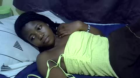 Snapshot of sweet_tattiana chatting on May 28, 2026, 8:39 pm Tatty online show from May 28, 2026, 8:39 pm