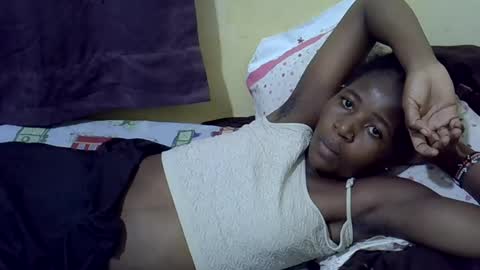 Snapshot of sweet_tattiana chatting on June 25, 2026, 9:52 pm Tatty online show from June 25, 2026, 9:52 pm