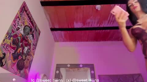 Snapshot of sweet_tiiina chatting on July 9, 2026, 11:20 pm online show from July 9, 2026, 11:20 pm