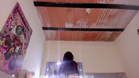 Snapshot of sweet_tiiina chatting on July 17, 2026, 7:41 pm online show from July 17, 2026, 7:41 pm