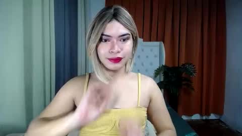 sweet_trexie online show from March 22, 2026, 2:26 am