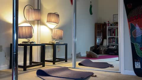 Heidi Brenner - Please check bio for schedule  FAQ online show from January 9, 2026, 12:52 pm