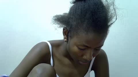 Snapshot of sweet_vee1 chatting on July 8, 2026, 10:31 am Princess vee online show from July 8, 2026, 10:31 am