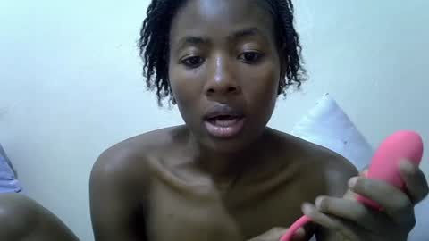 Snapshot of sweet_vee1 chatting on July 16, 2026, 8:26 pm Princess vee online show from July 16, 2026, 8:26 pm