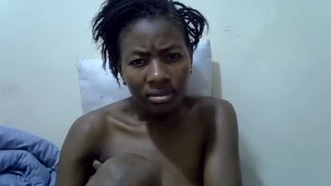 Snapshot of sweet_vee1 chatting on July 19, 2026, 7:34 am Princess vee online show from July 19, 2026, 7:34 am