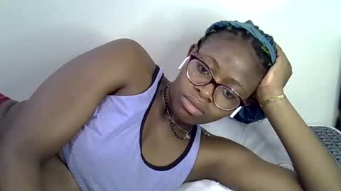 Snapshot of sweet_zarah chatting on May 13, 2026, 1:14 am sweet_zarah online show from May 13, 2026, 1:14 am