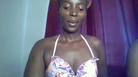 Snapshot of sweet_zuri3 chatting on March 8, 2025, 11:48 am zuri online show from March 8, 2025, 11:48 am