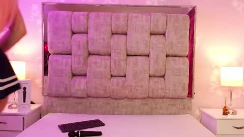 SweetAlana online show from July 8, 2026, 8:02 pm