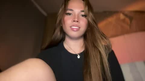 Snapshot of sweetalexa19 chatting on December 20, 2024, 8:28 am alexa your one and only queen online show from December 20, 2024, 8:28 am