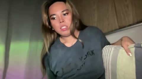 Snapshot of sweetalexa19 chatting on November 23, 2025, 5:02 pm alexa your one and only queen online show from November 23, 2025, 5:02 pm