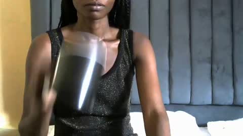 Snapshot of sweetalianah chatting on March 5, 2025, 8:43 am LIANAH online show from March 5, 2025, 8:43 am