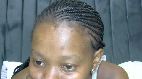 Snapshot of sweetalianah chatting on June 14, 2026, 6:37 am LIANAH online show from June 14, 2026, 6:37 am