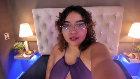 sweetalicexxx online show from April 18, 2026, 7:01 am