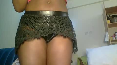 bianca online show from November 26, 2025, 7:53 am