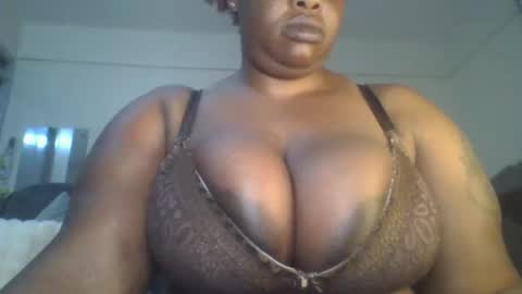 sweetbaby46 online show from February 25, 2026, 3:38 am