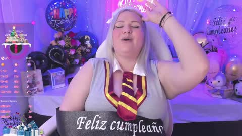 Snapshot of sweetbambi19 chatting on December 21, 2024, 4:19 am Andrea online show from December 21, 2024, 4:19 am